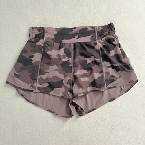 Lululemon Hotty Hot High-Rise Lined Short 2.5" Heritage 365 Camo Misty Mauve 6